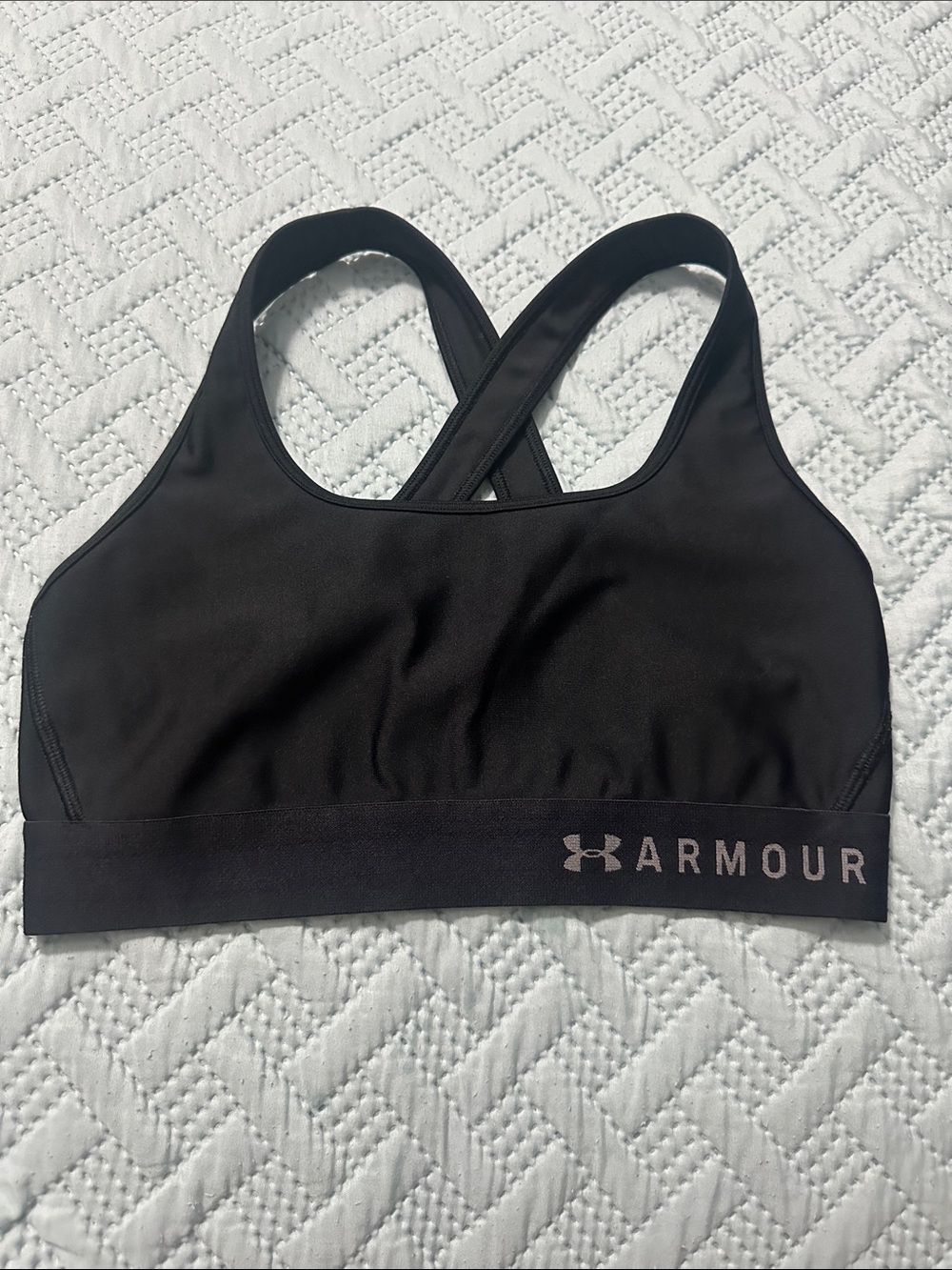 Under Armour Black Cross-Back compression Sports Bra with Logo Band size medium